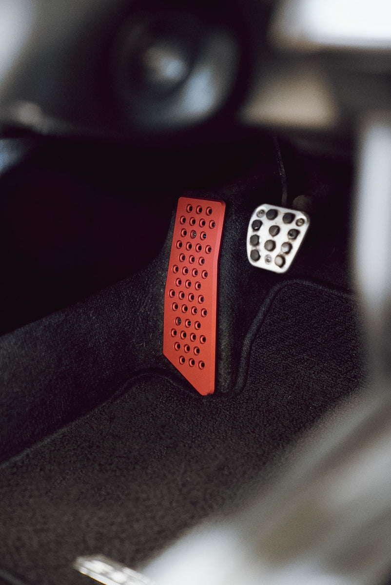 custom car pedals ENJIN HAUS X RENEGADE MOTORSPORTS S2000 BILLET DEAD PEDAL
